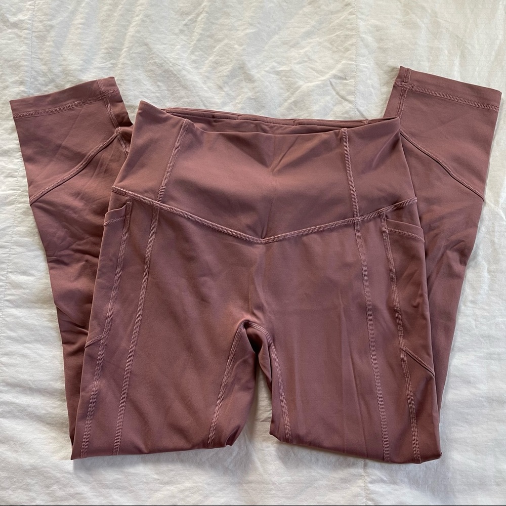 BNWOT Lululemon leggings - pink - size 6